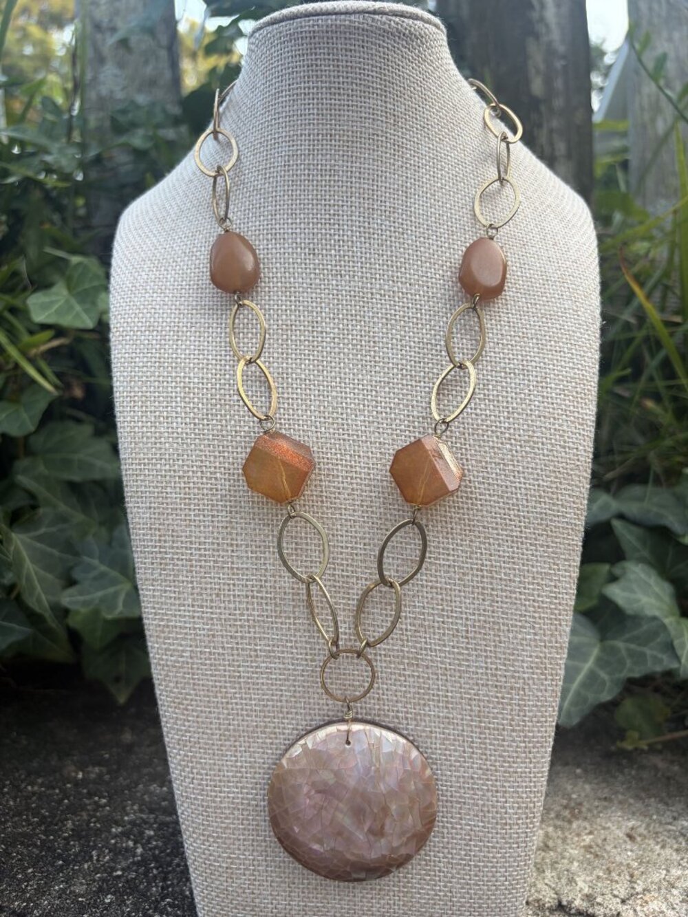 Boho Brass Open Link Station Necklace Shell Disc Pendant Earth Tone Beads 22-25"